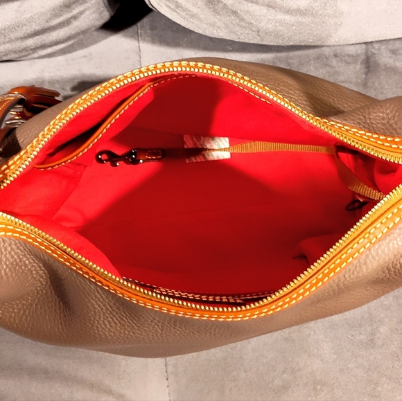 DOONEY & BOURKE PAIGE SAC PEBBLED LEATHER TASSLED HOBO BAG IN ELEPHANT BNWOT - Picture 13 of 16